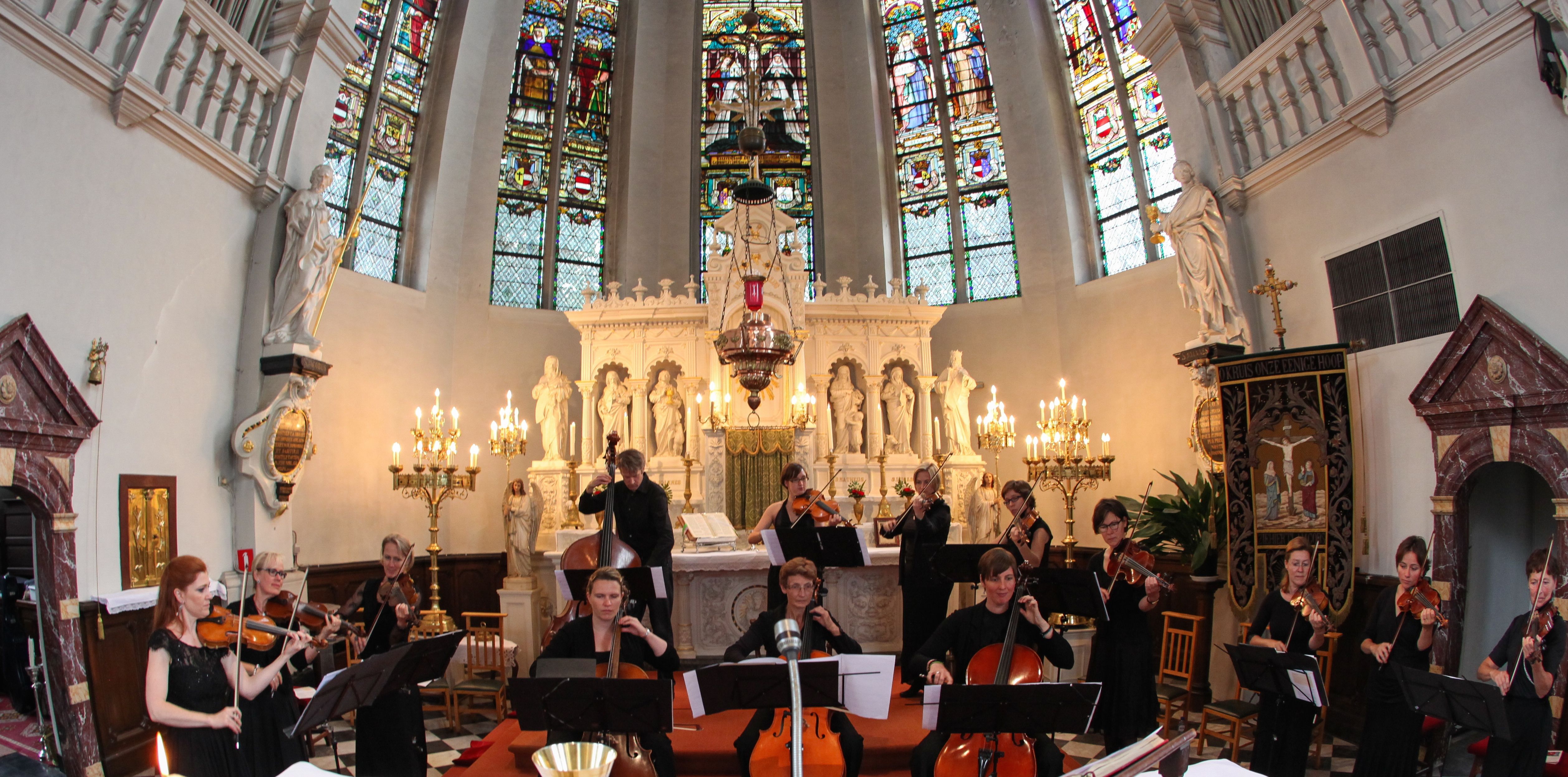 turnhoutse-snaar-kerk_1